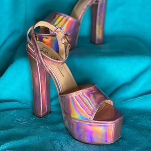 So Me Iridescent Pink Strappy Platform